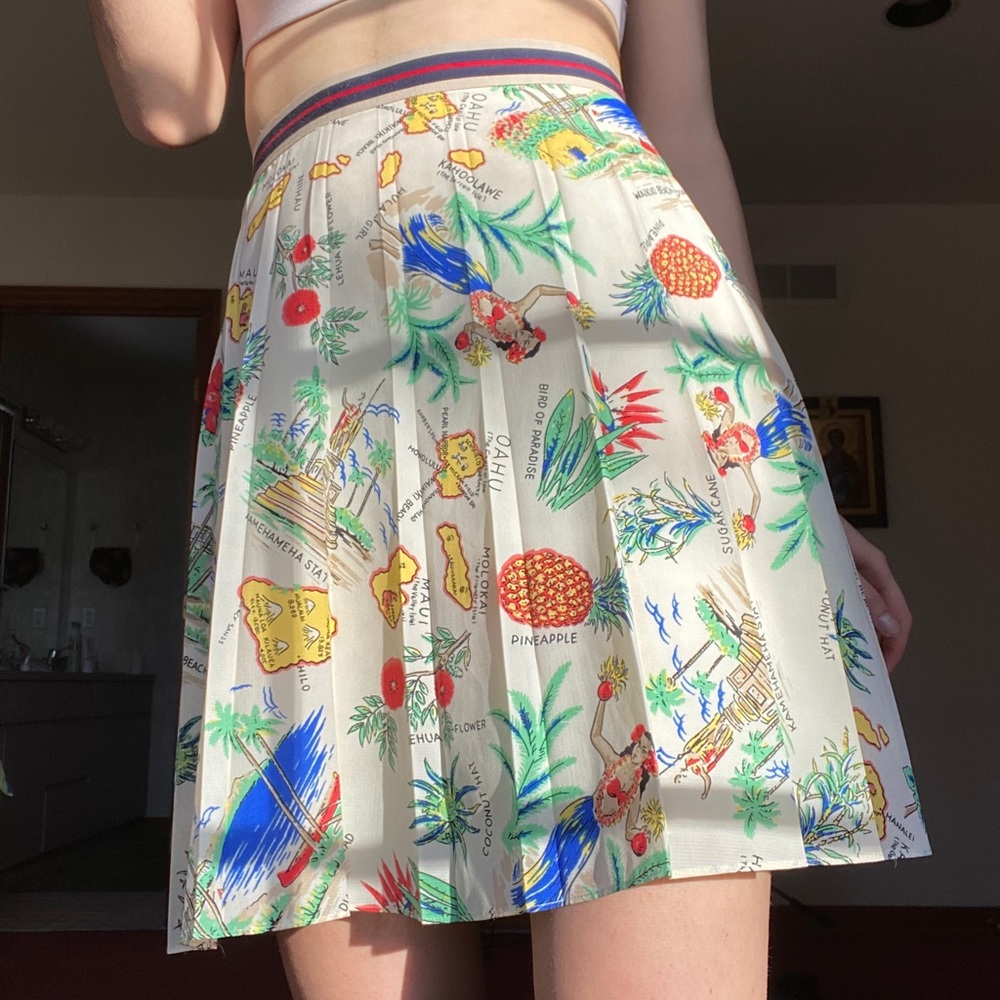 J Crew Hawaiian print pleated skirt